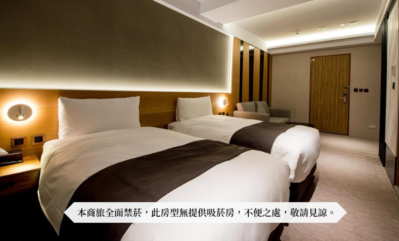 He-Jia Hotel Miaoli Exterior foto